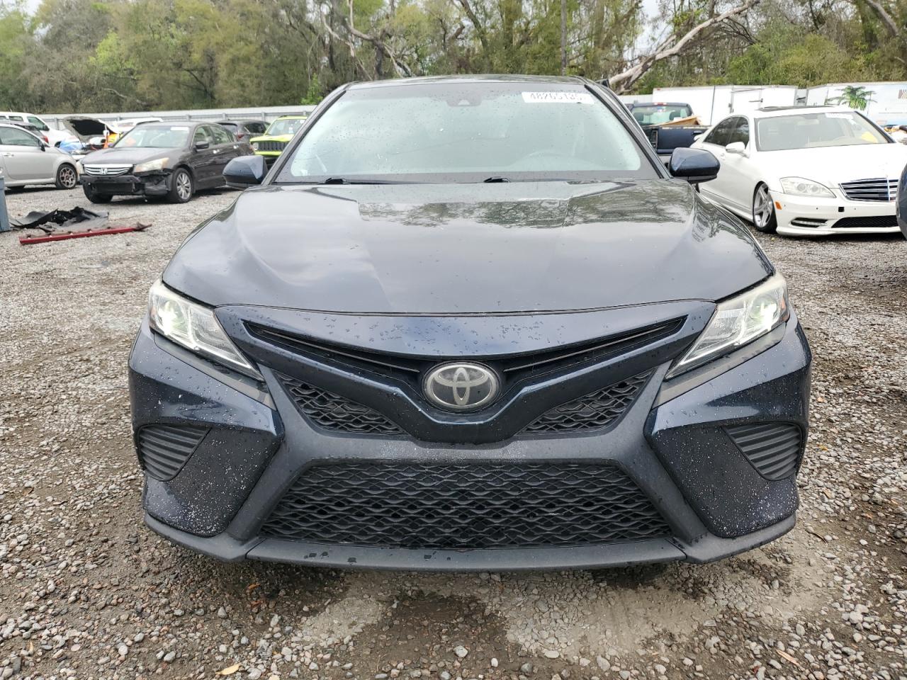 2019 Toyota Camry - Image 5