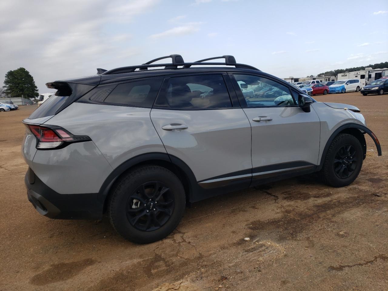 2024 Kia Sportage - Image 3
