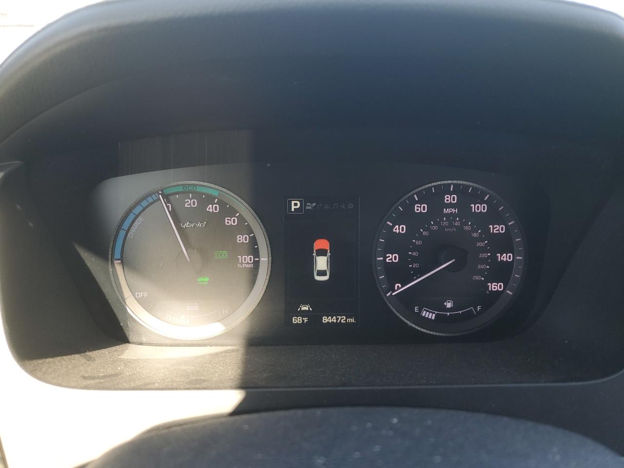 2016 Hyundai Sonata - Image 9