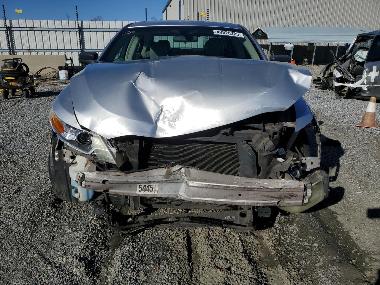 2010 Ford Taurus - Image 5
