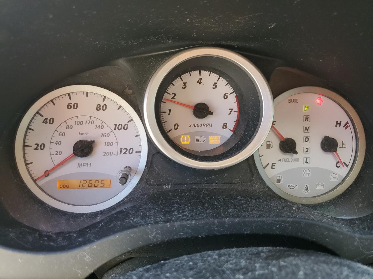 2004 Toyota RAV 4 - Image 9