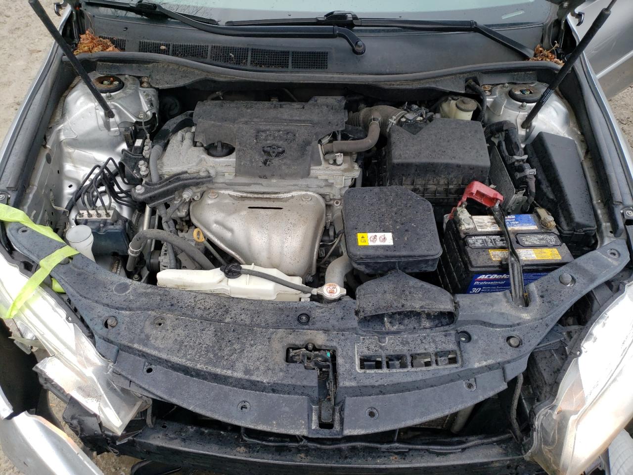 2017 Toyota Camry - Image 11