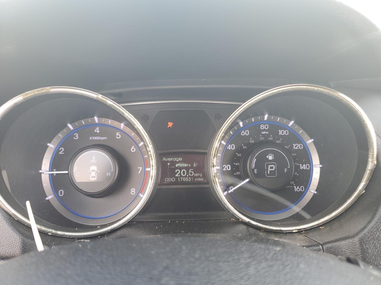 2012 Hyundai Sonata - Image 9