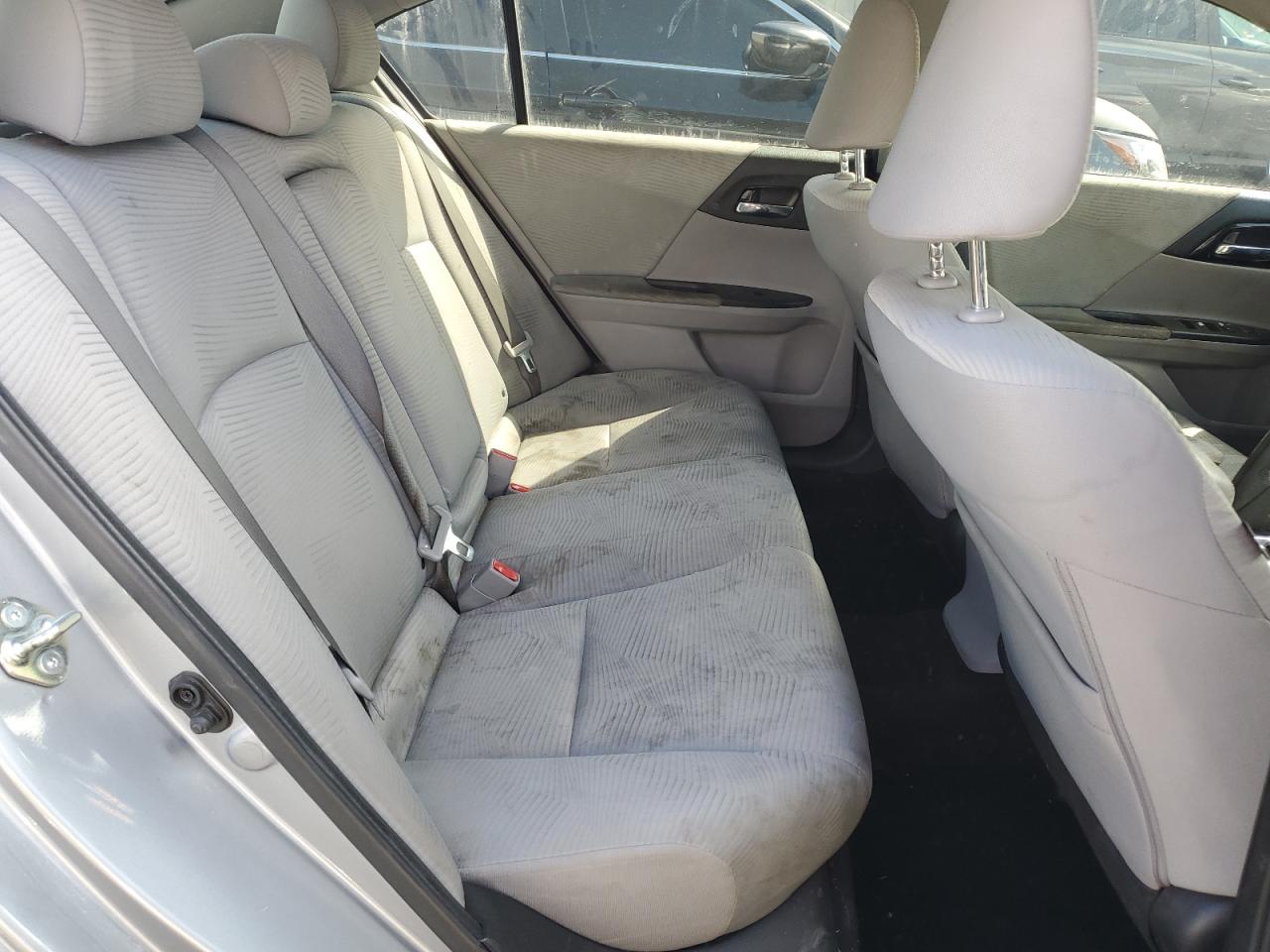 1HGCR2F32HA176247 HONDA ACCORD 2017