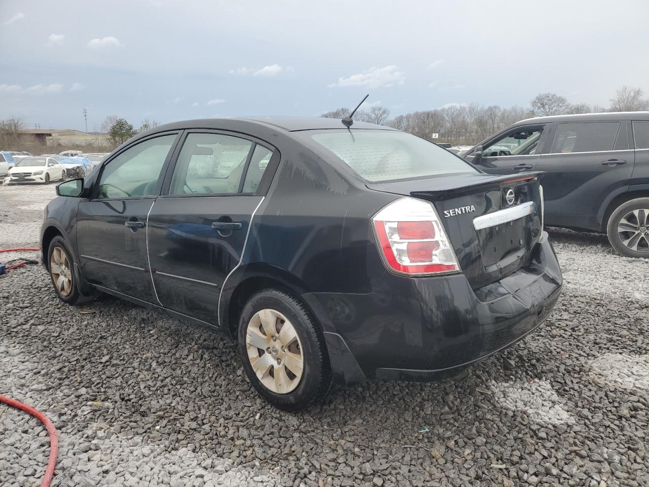 2011 Nissan Sentra - Image 2