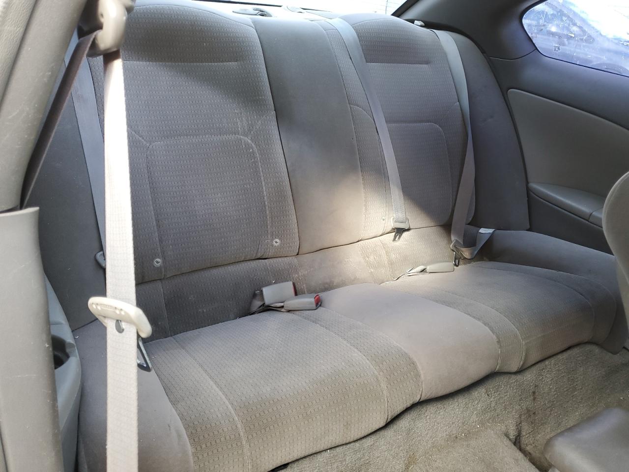 2003 Dodge Stratus - Image 10