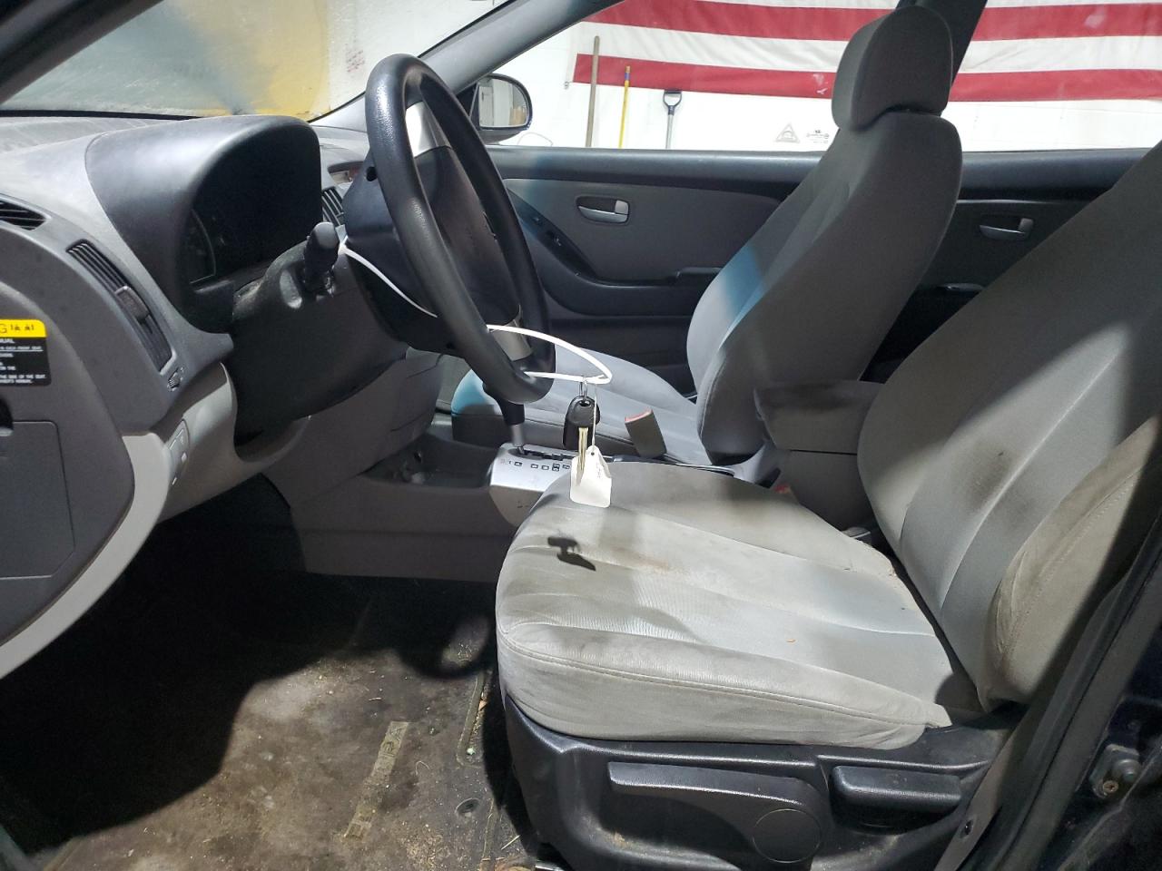 2009 Hyundai Elantra - Image 7