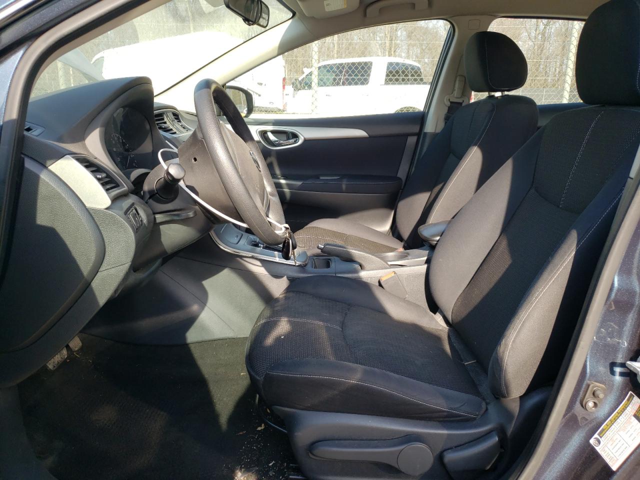 2014 Nissan Sentra - Image 7