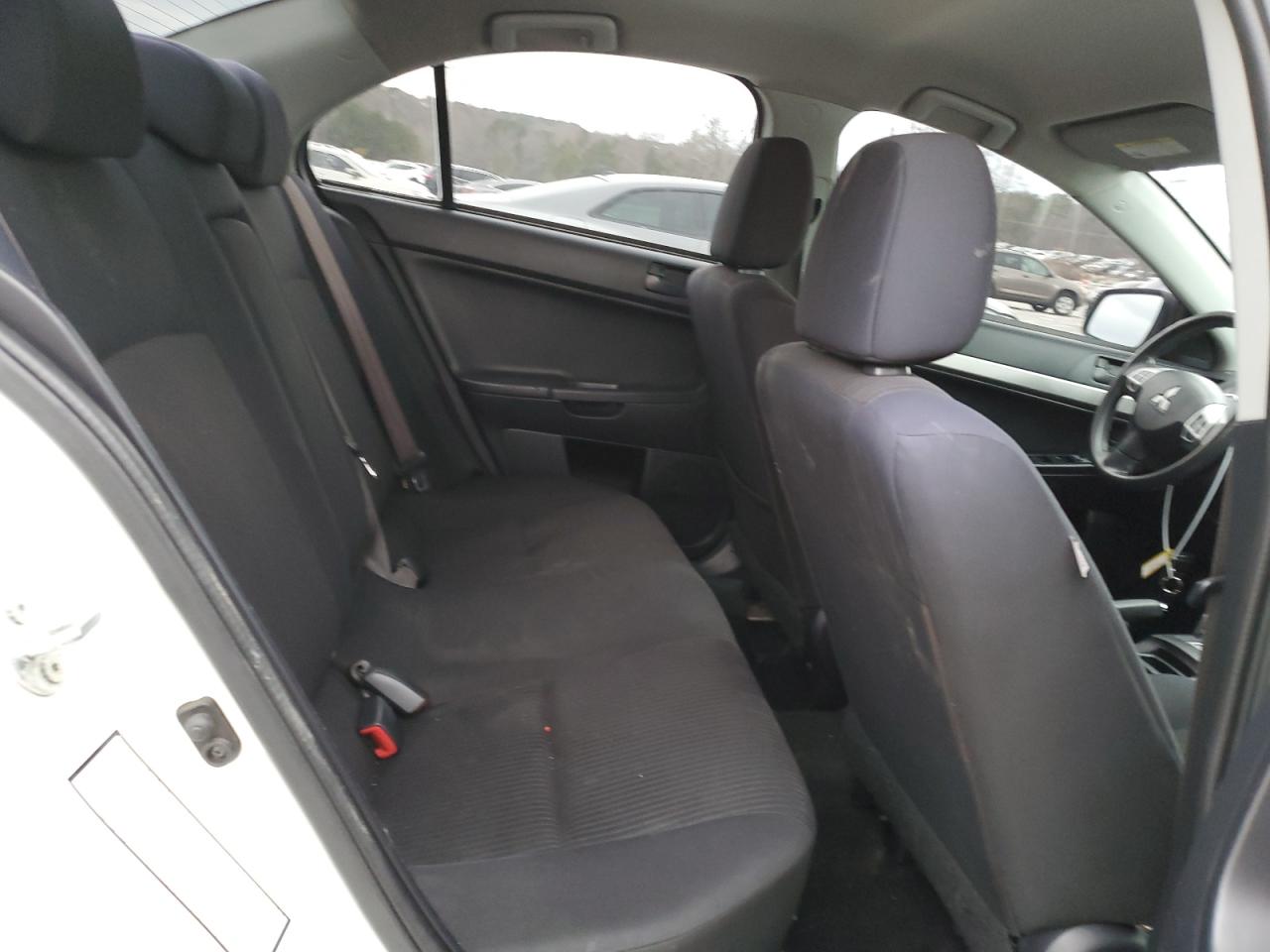 2014 Mitsubishi Lancer - Image 10