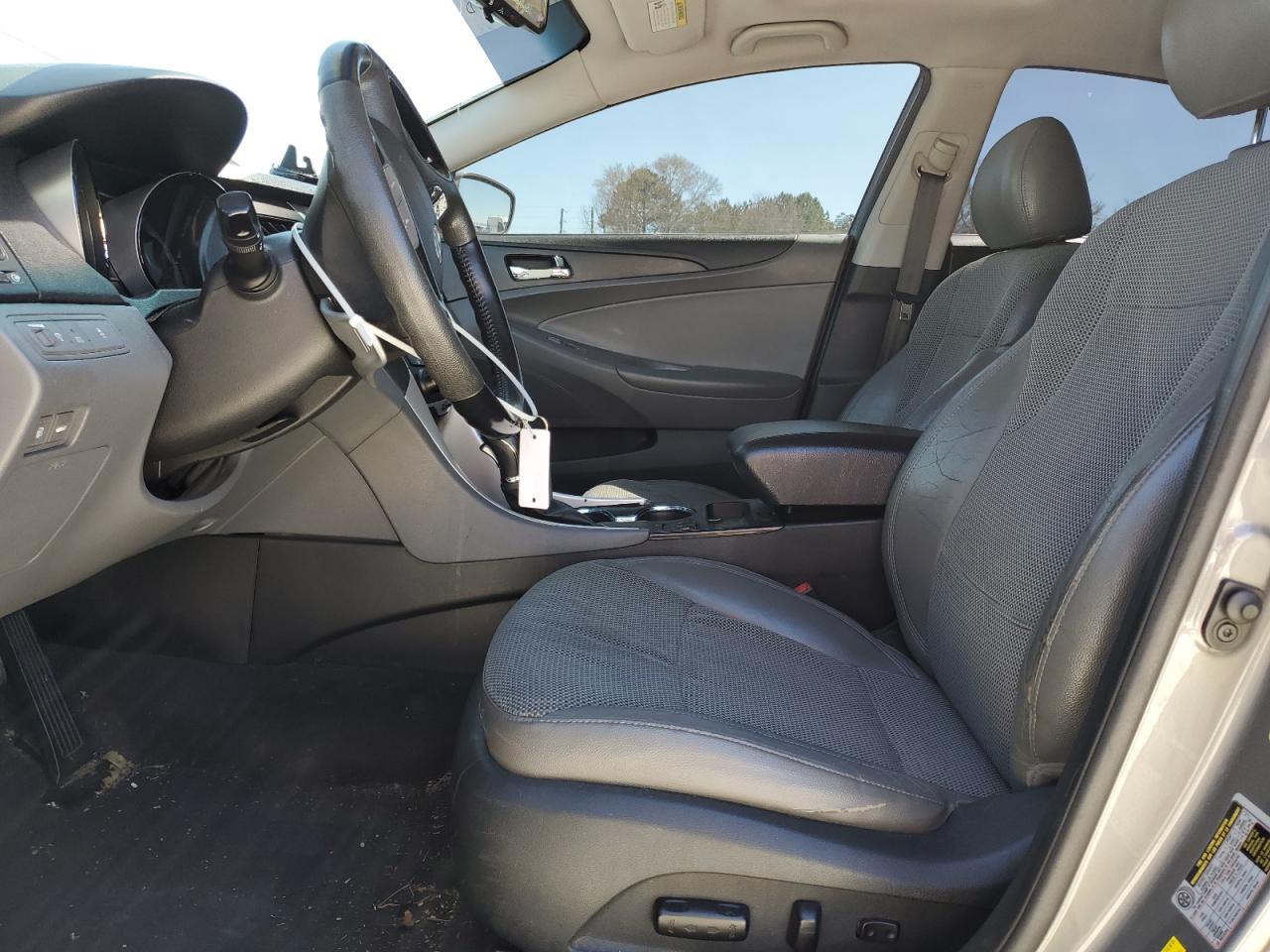 2013 Hyundai Sonata - Image 7