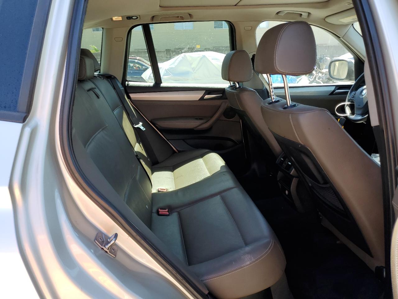 2012 BMW X3 - Image 11