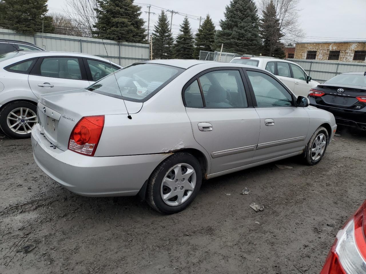 2006 Hyundai Elantra - Image 3
