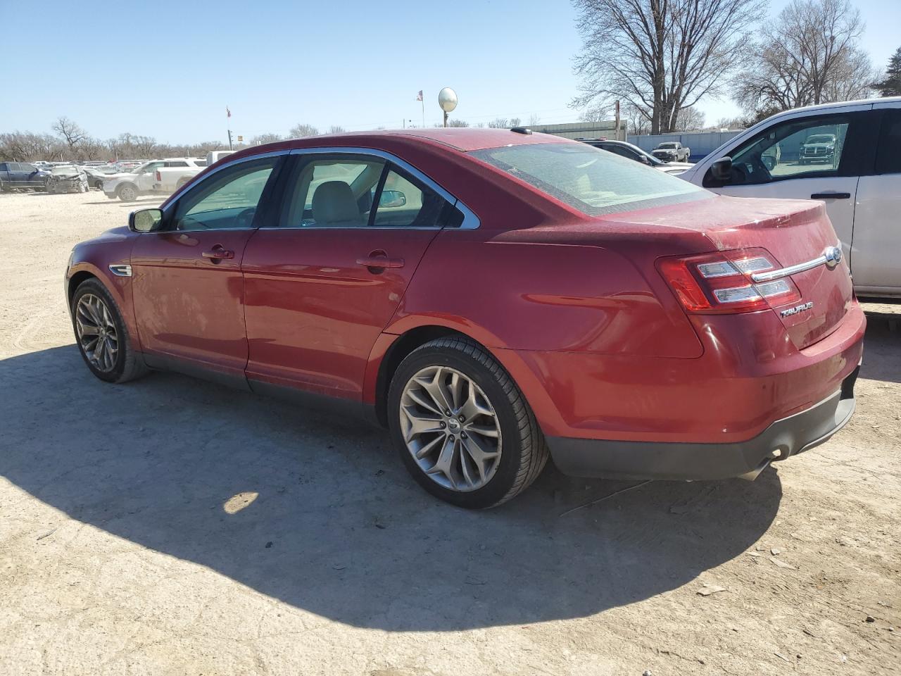 2013 Ford Taurus - Image 2
