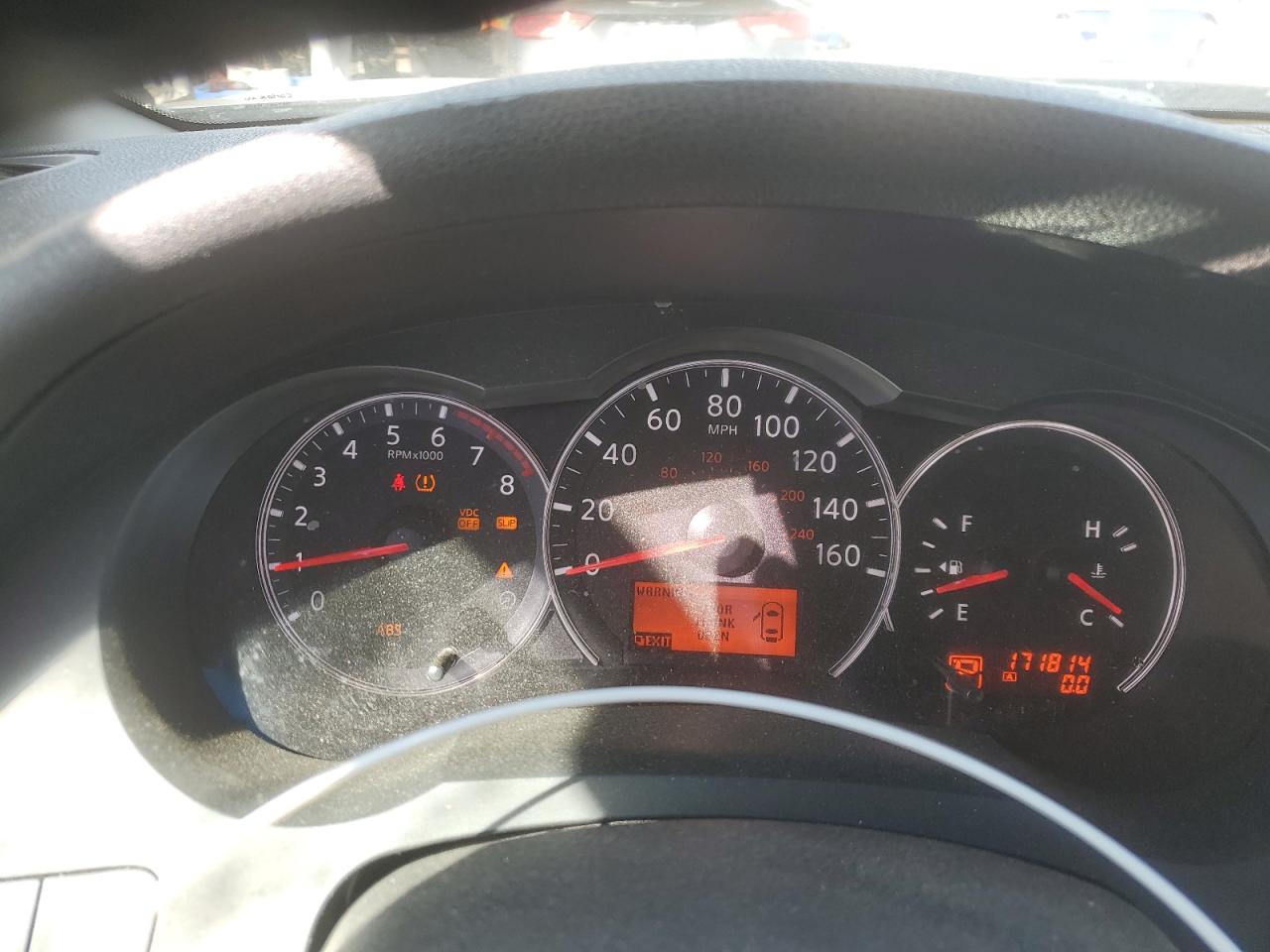 2010 Nissan Altima - Image 9