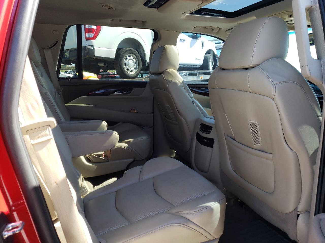 2015 Cadillac Escalade Luxury VIN: 1GYS3MKJ7FR597837 Lot: 49821745