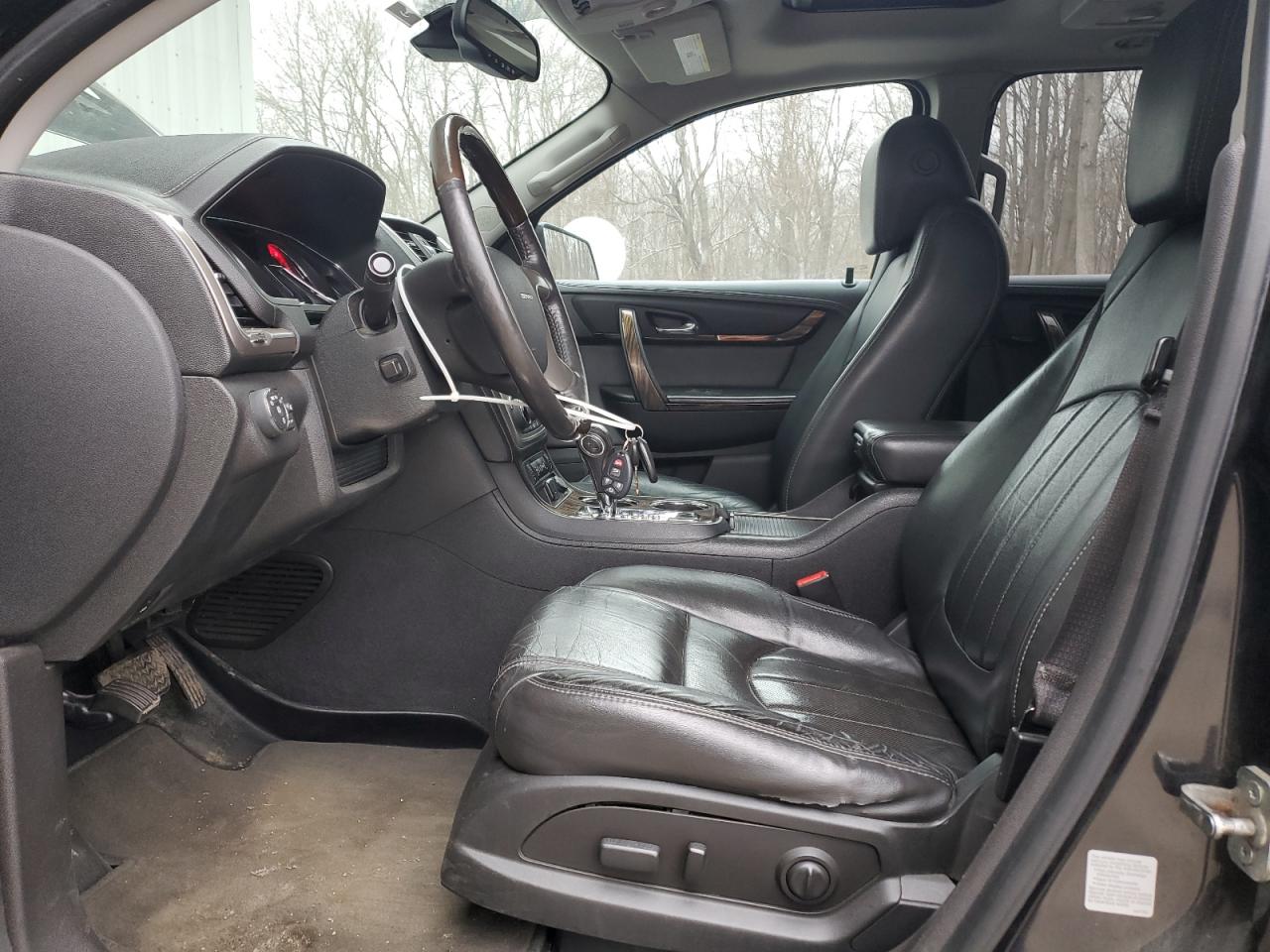 2015 GMC Acadia - Image 7