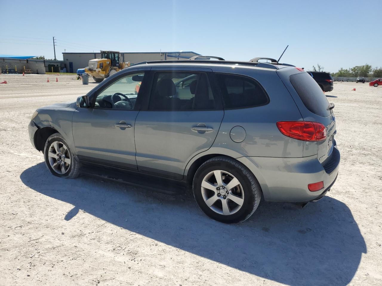 2009 Hyundai Santa Fe - Image 2