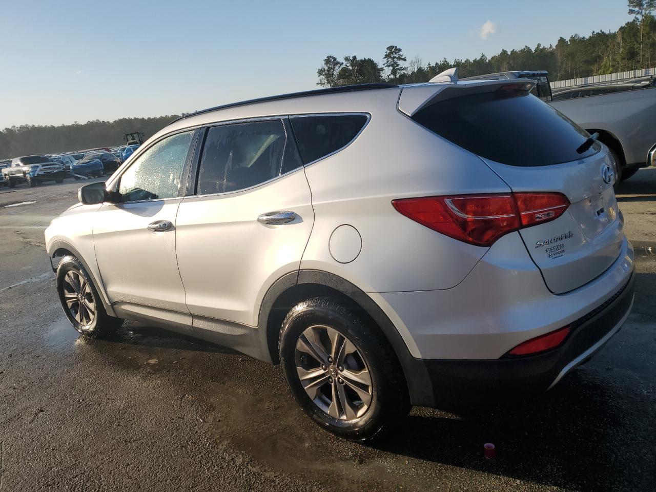 2013 Hyundai Santa Fe - Image 2