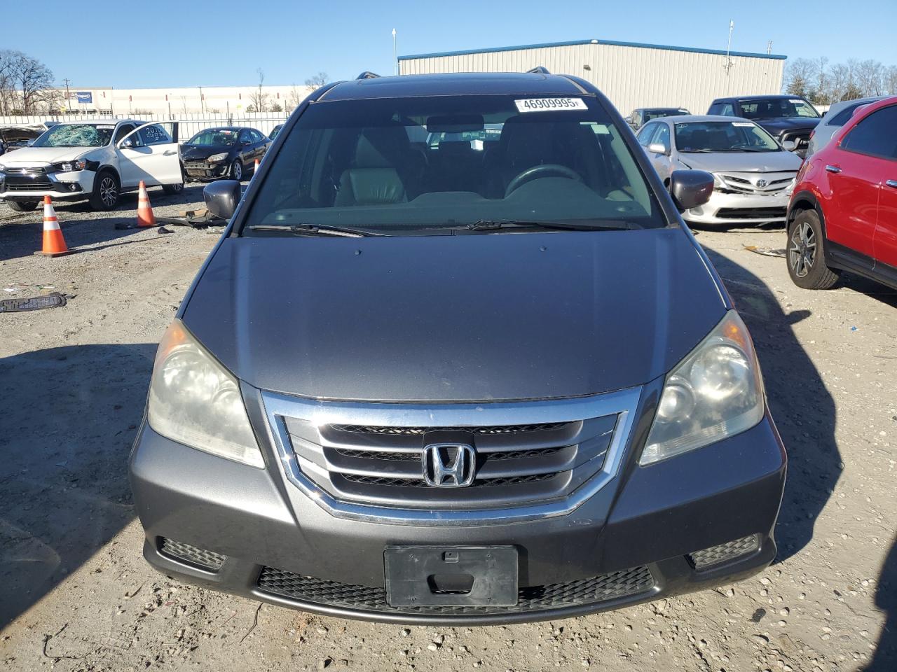 2010 Honda Odyssey - Image 5