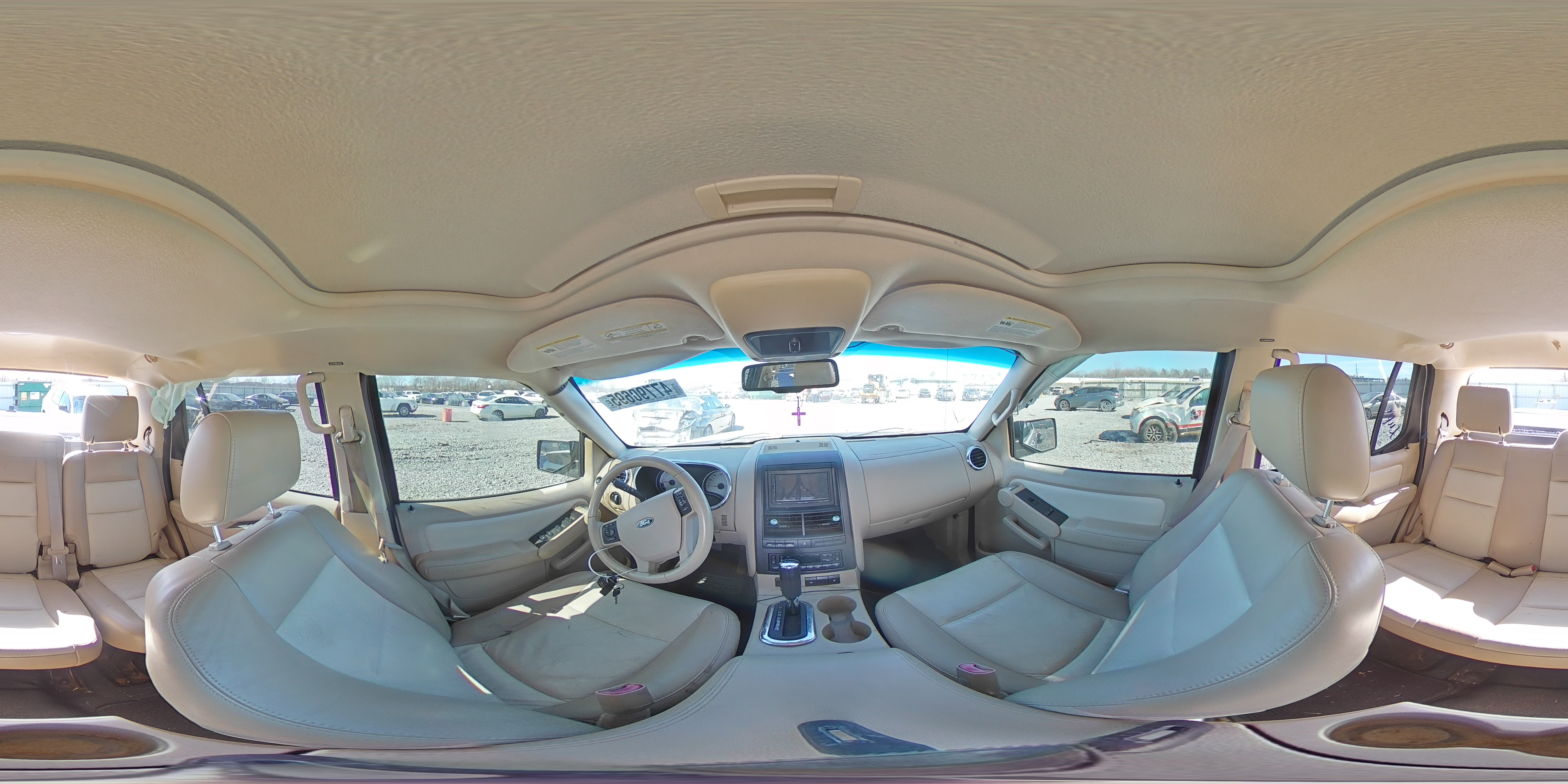 2007 Ford Explorer - Image 13