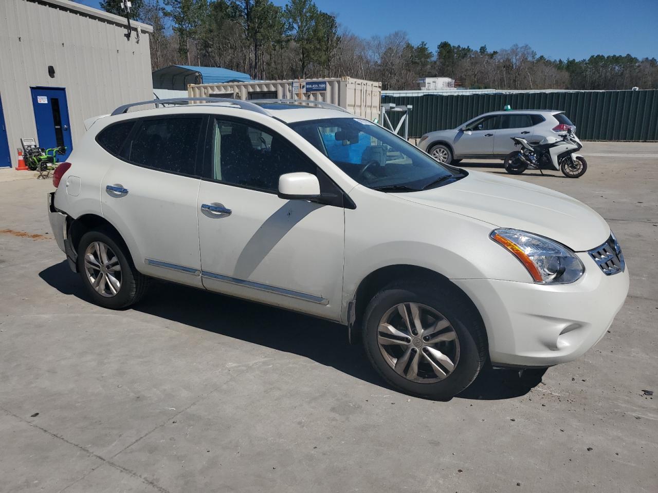 2013 Nissan Rogue - Image 4