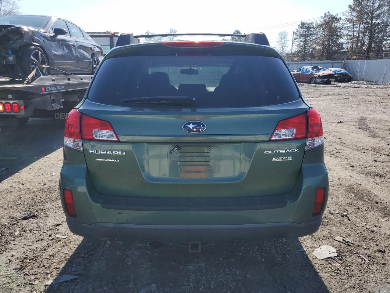 2011 Subaru Outback - Image 6