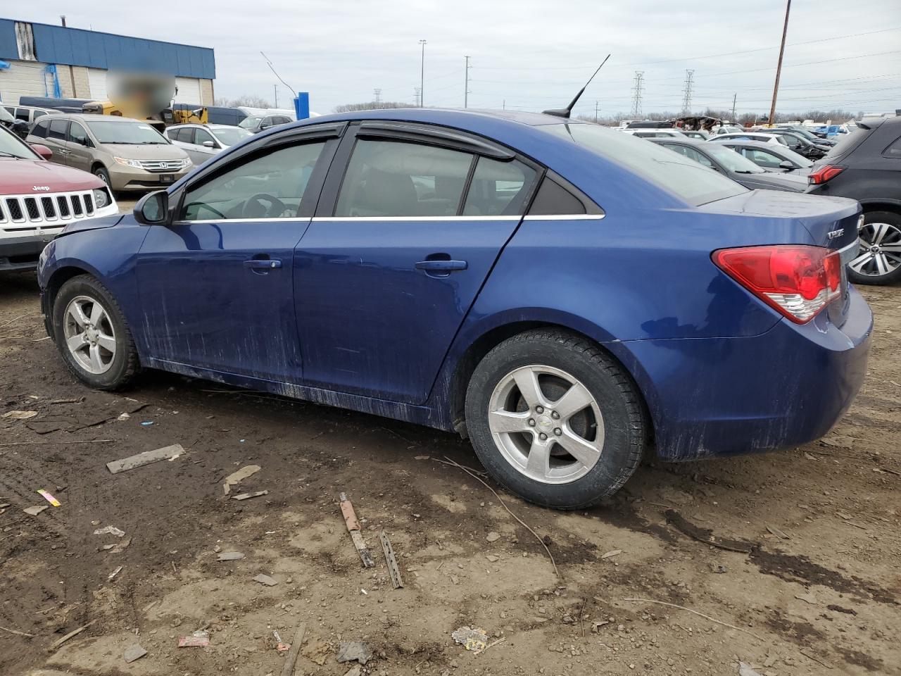 2012 Chevrolet Cruze - Image 2