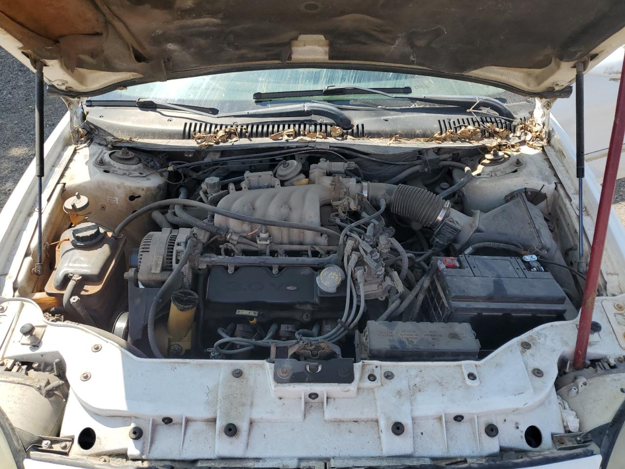 1998 Ford Taurus - Image 11