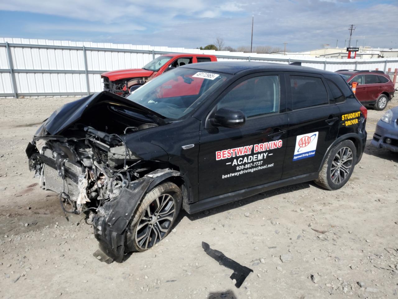 2018 Mitsubishi Outlander - Image 1