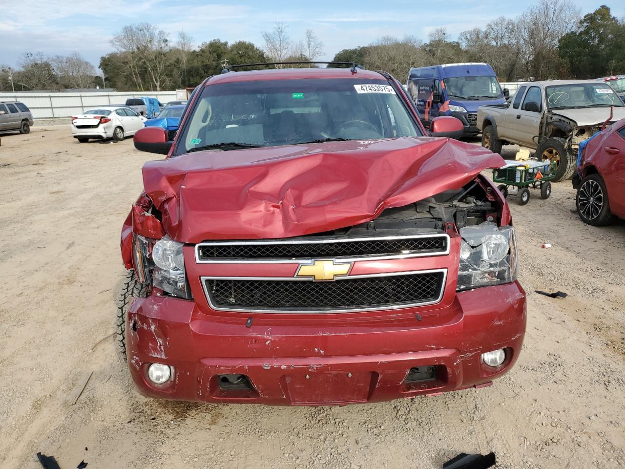 2013 Chevrolet Suburban - Image 5