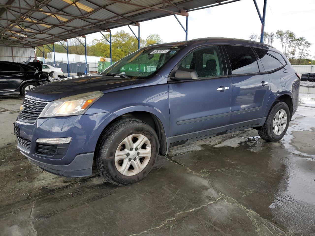 2014 Chevrolet Traverse Ls for Sale in Cartersville, GA - Front End