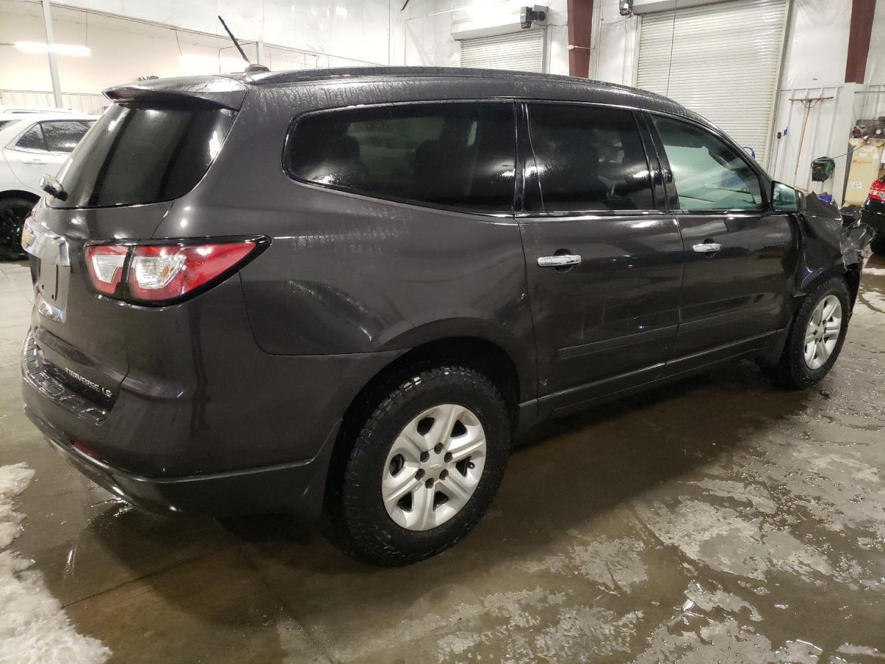 2015 Chevrolet Traverse - Image 3