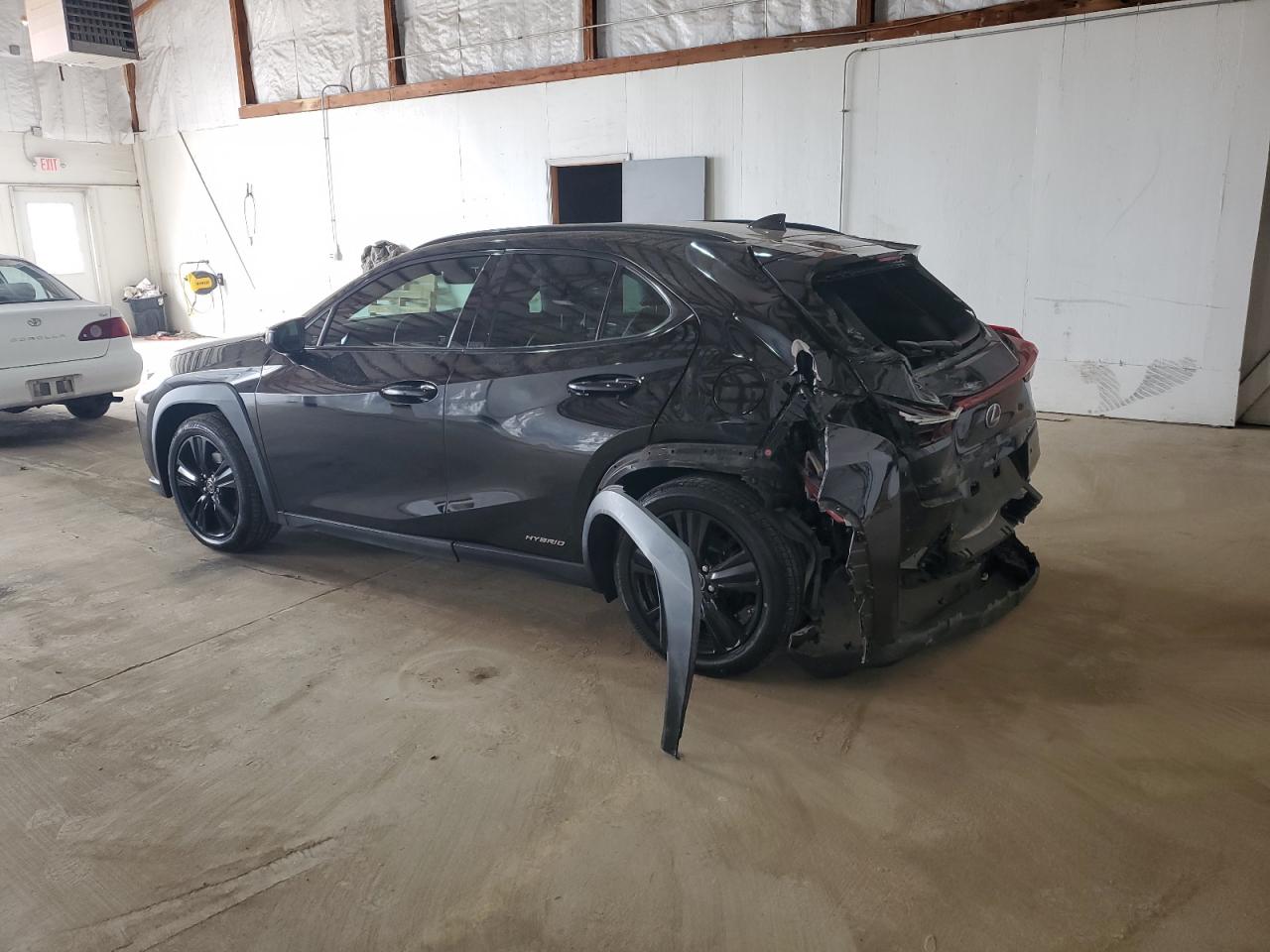 2019 Lexus UX - Image 2