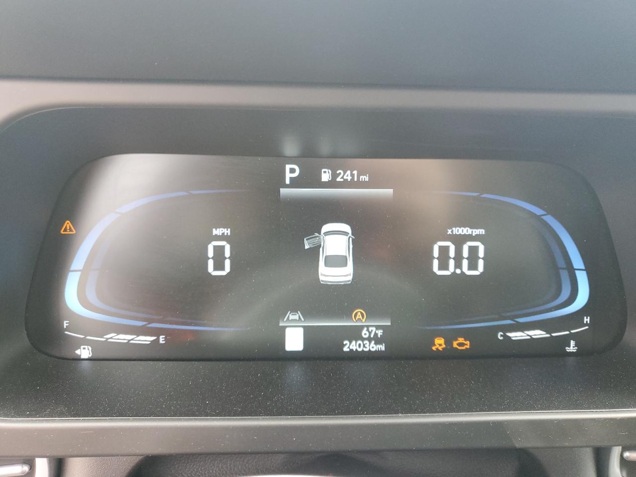 2024 Hyundai Elantra - Image 9