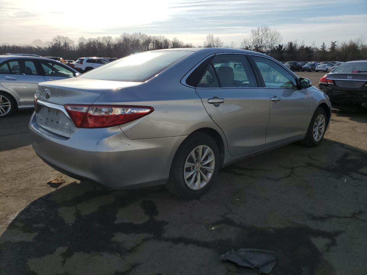 2015 Toyota Camry - Image 3