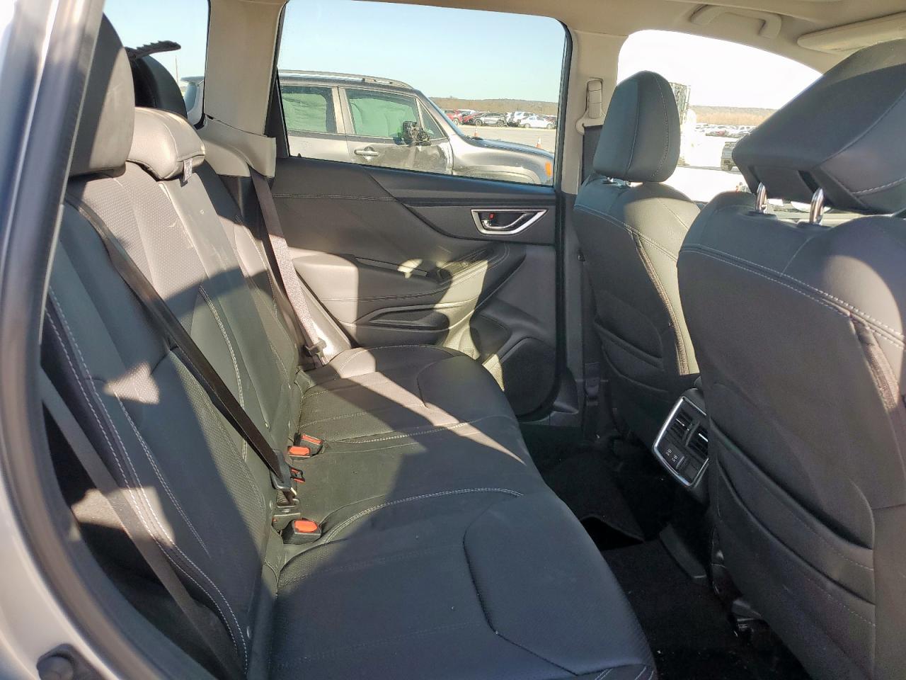 2020 Subaru Forester - Image 11