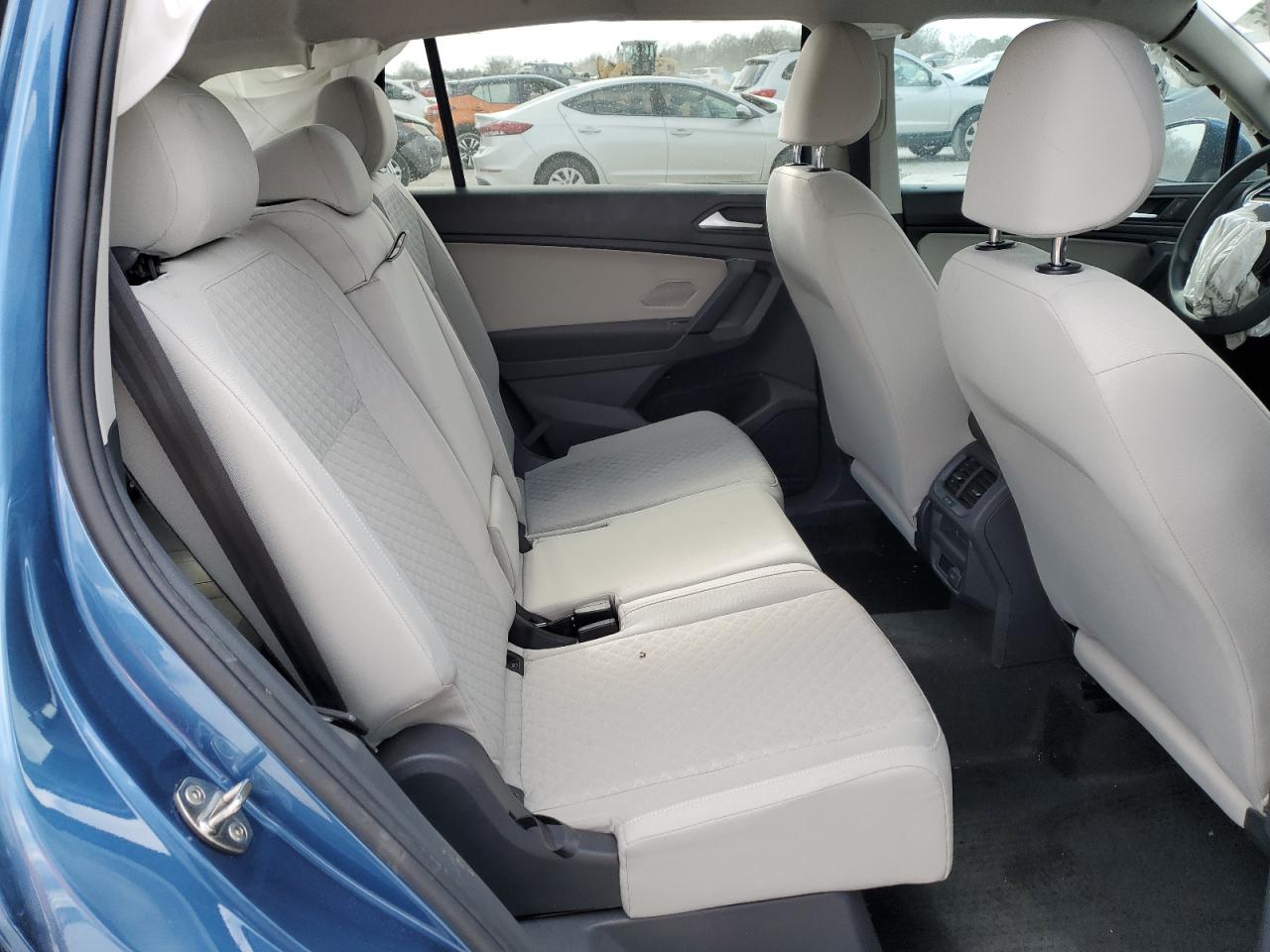 2019 Volkswagen Tiguan - Image 11