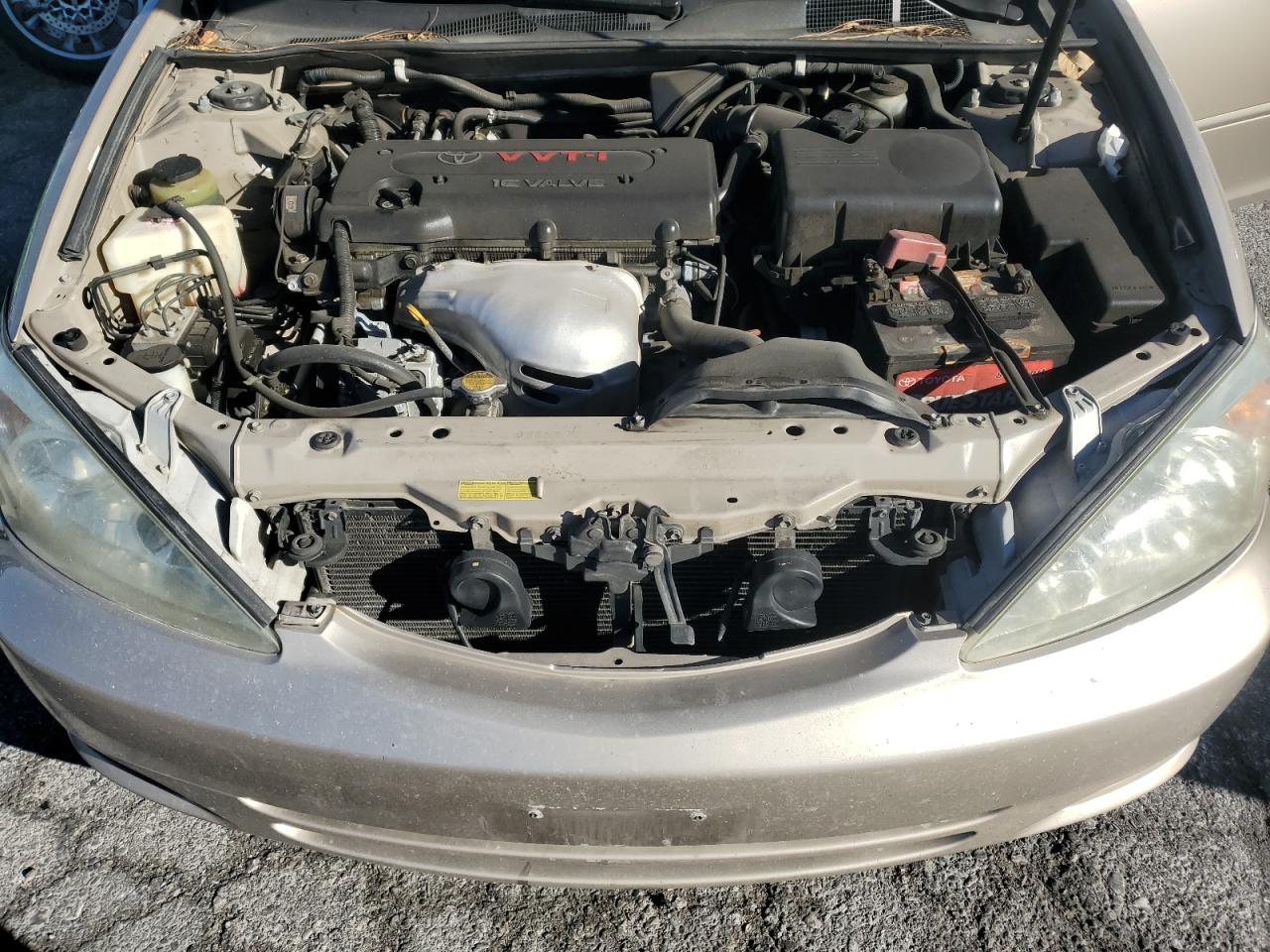 2003 Toyota Camry - Image 11