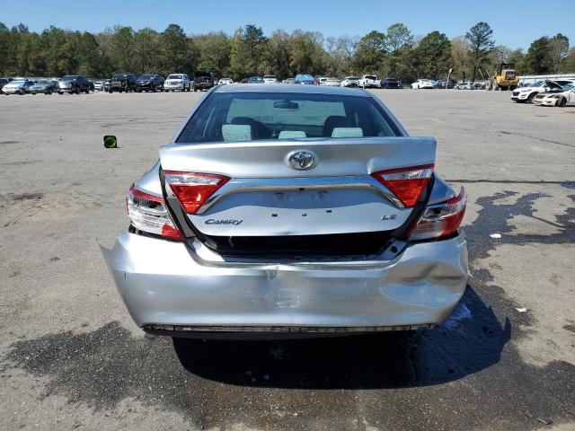  TOYOTA CAMRY 2016 Серебристый
