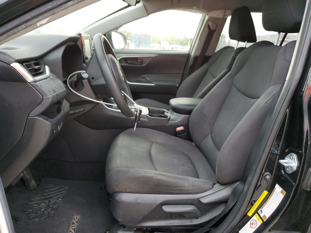2019 Toyota RAV 4 - Image 7