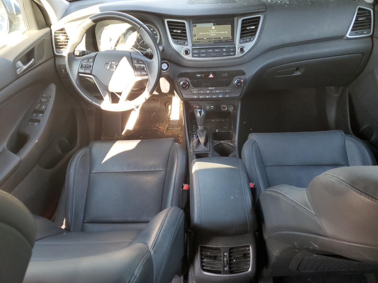 2016 Hyundai Tucson - Image 8