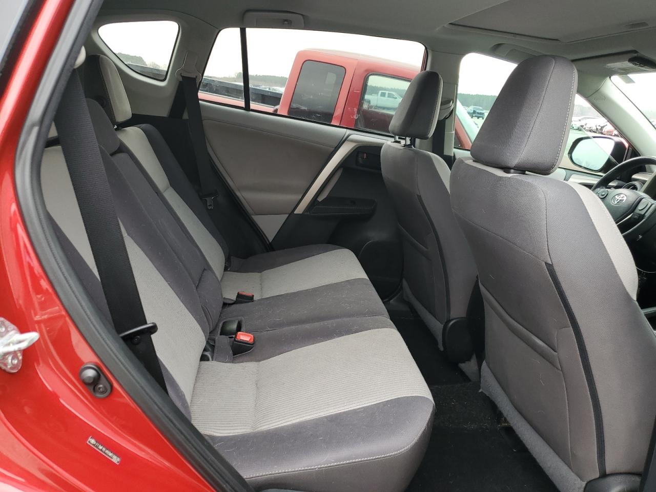 2013 Toyota RAV 4 - Image 10