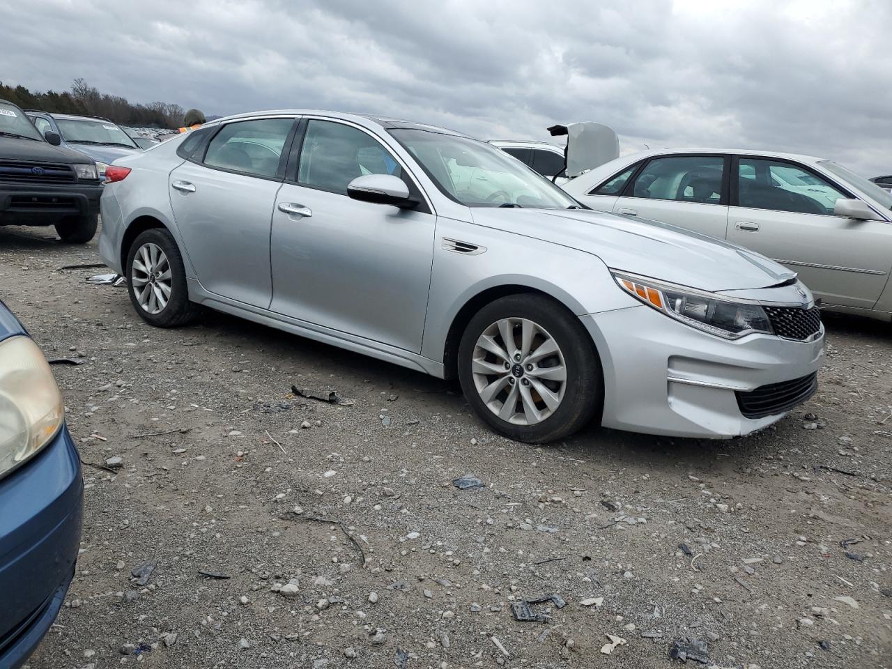 2018 Kia Optima - Image 4