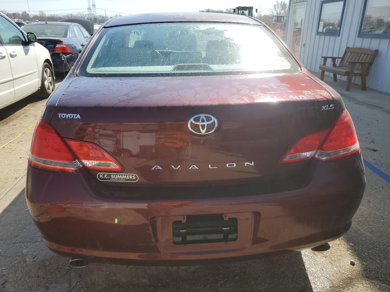 2007 Toyota Avalon - Image 6