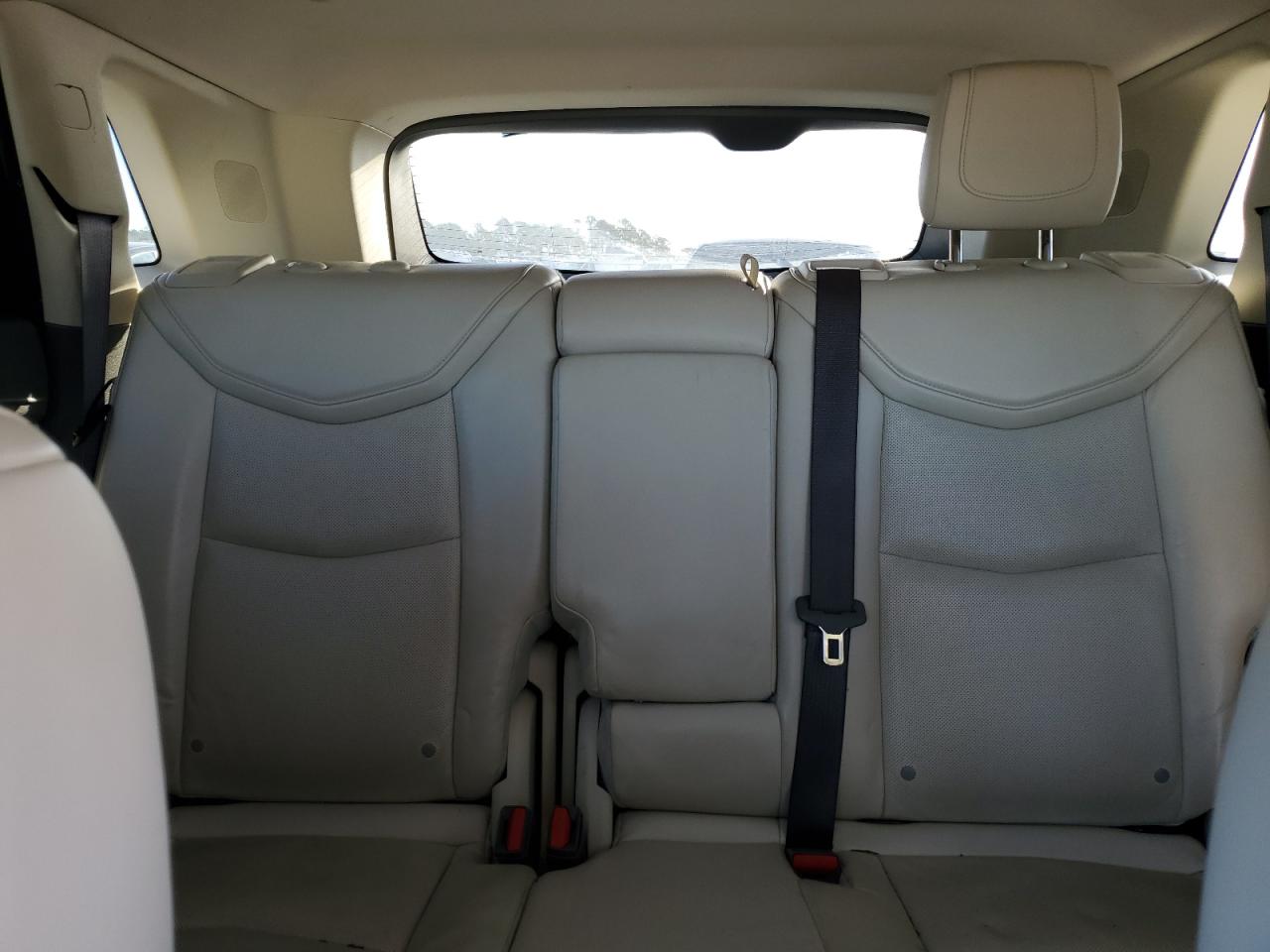 2017 Cadillac XT5 - Image 10