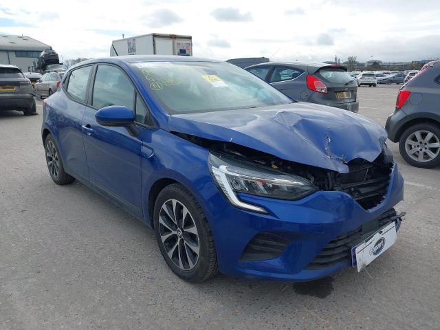 2022 RENAULT CLIO ICONI