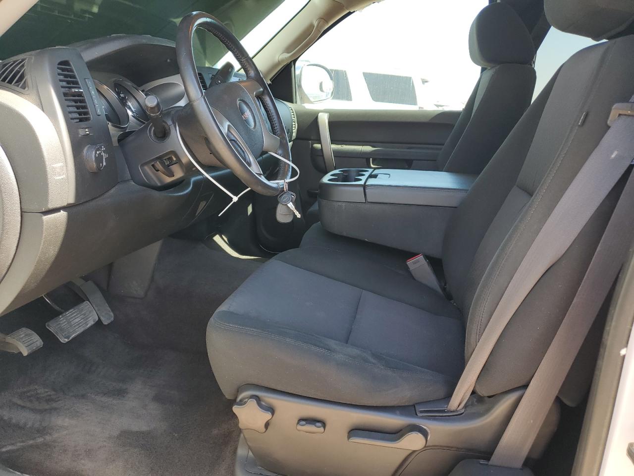 2012 GMC Sierra - Image 7