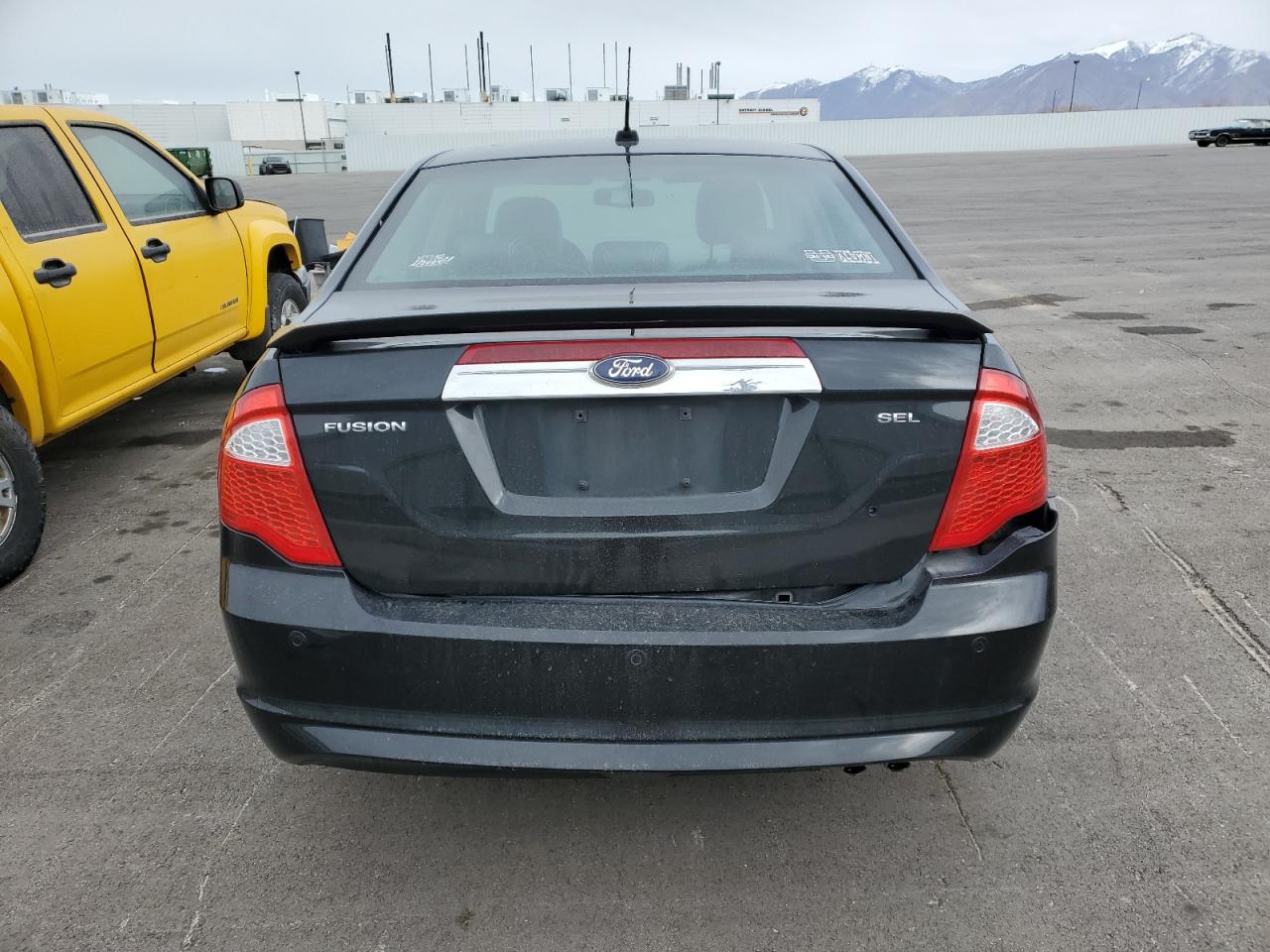 2010 Ford Fusion - Image 6