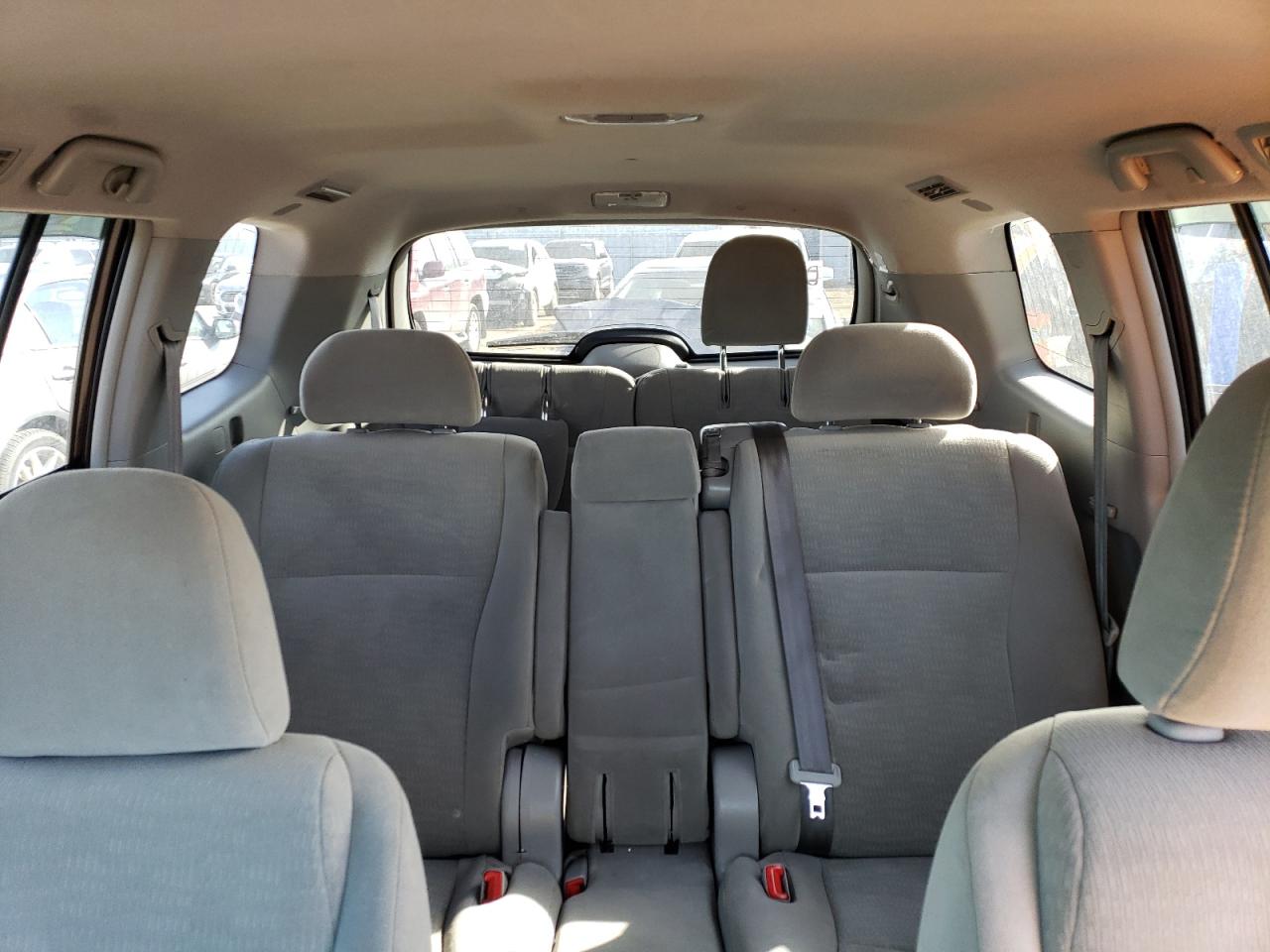 2013 Toyota Highlander - Image 10