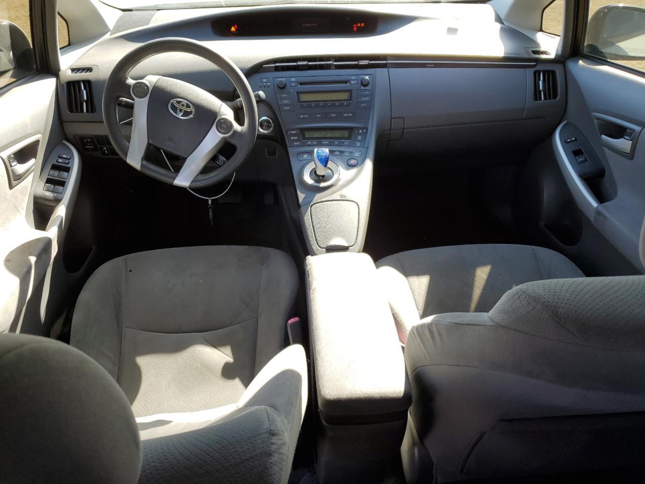 2010 Toyota Prius - Image 8